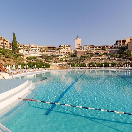 Hotel De L'Esterel Pierre & Vacances Сен-Рафаэль Экстерьер фото
