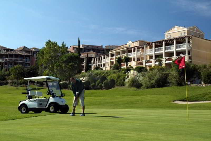 Hotel De L'Esterel Pierre & Vacances Сен-Рафаэль Экстерьер фото
