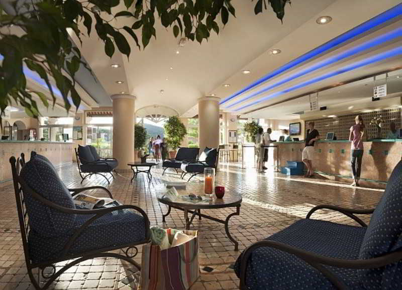 Hotel De L'Esterel Pierre & Vacances Сен-Рафаэль Экстерьер фото