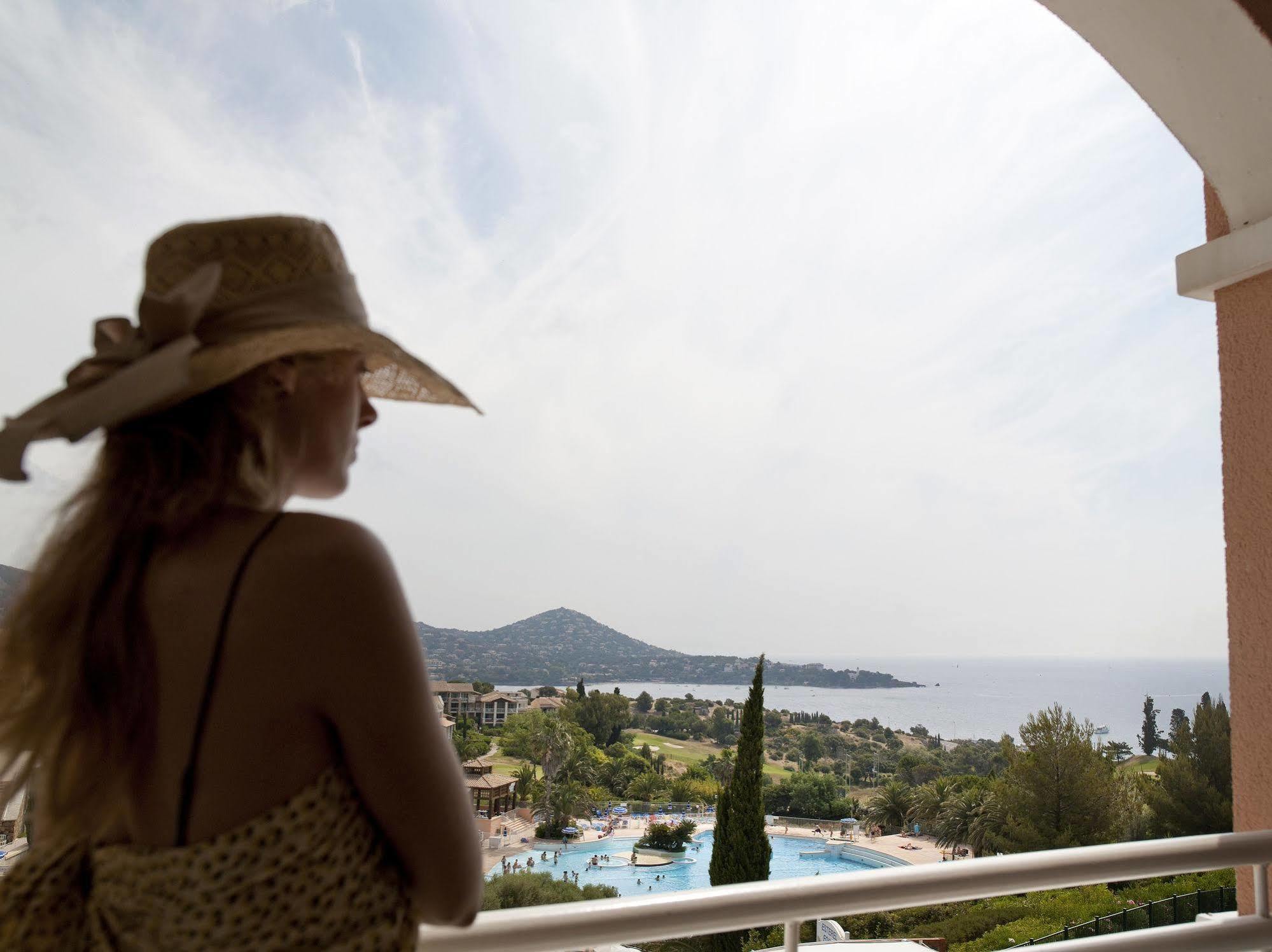 Hotel De L'Esterel Pierre & Vacances Сен-Рафаэль Экстерьер фото