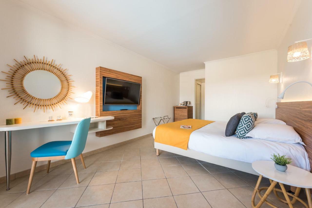 Hotel De L'Esterel Pierre & Vacances Сен-Рафаэль Номер фото